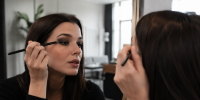 Smokey eyes возвращаются: макияж 2010-х снова в моде среди звезд и блогеров